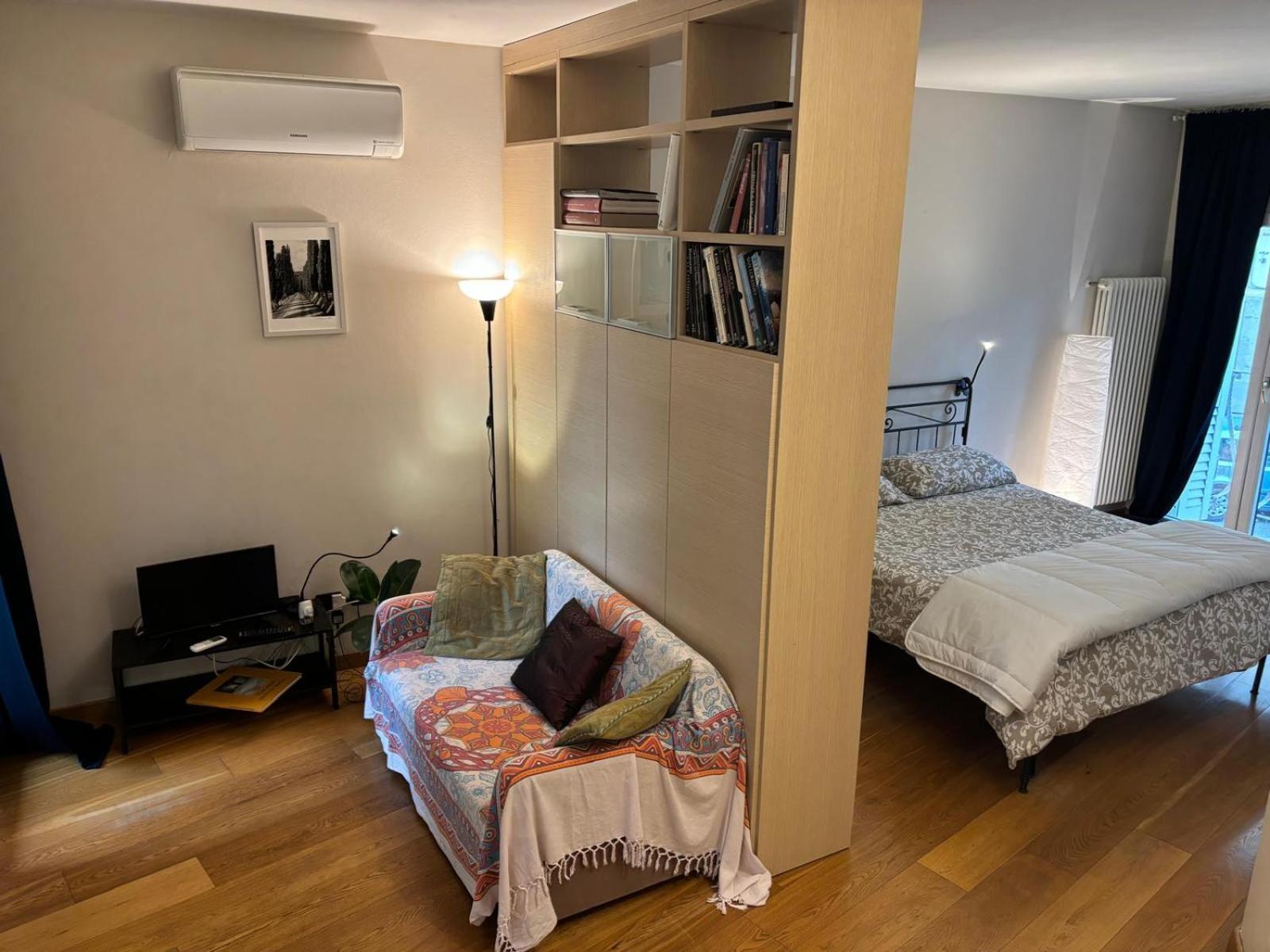 Appartamento Sam's & Cosy By The Old Town *